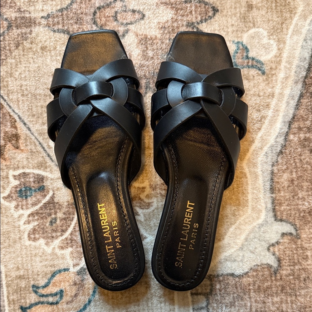 Saint Laurent Black Leather Sandals